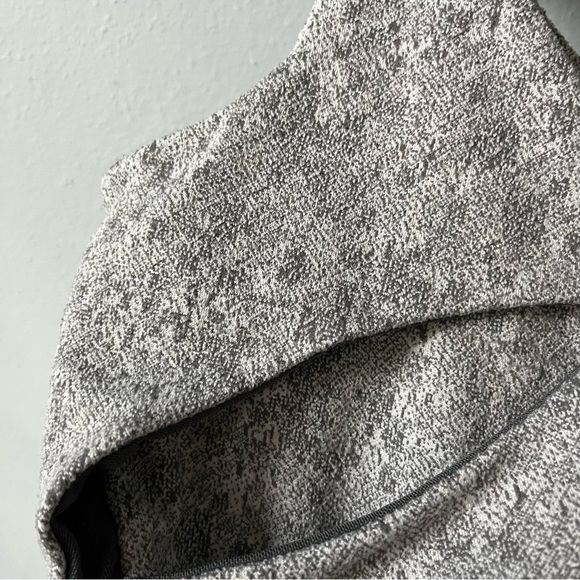 Gymshark Sports Bra - Picture 4 of 6